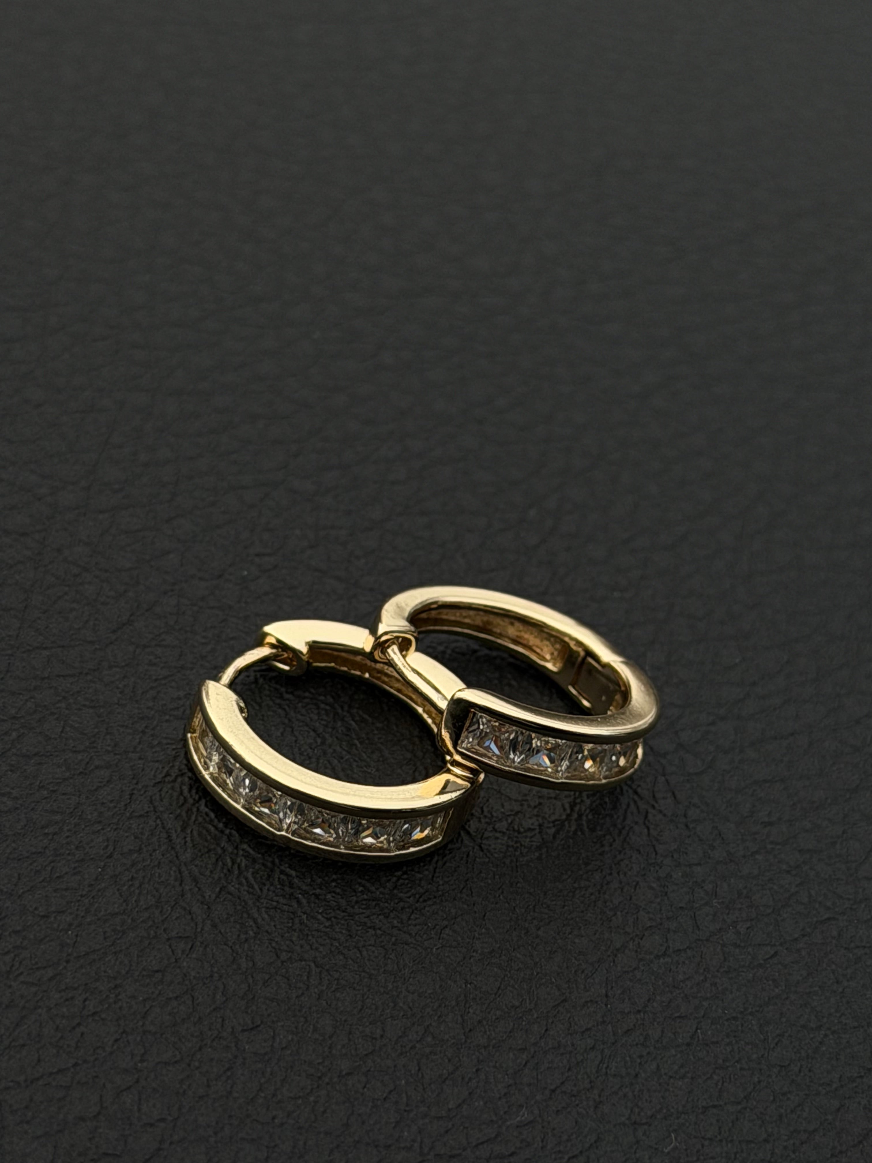 Елегантни Обеци 14К